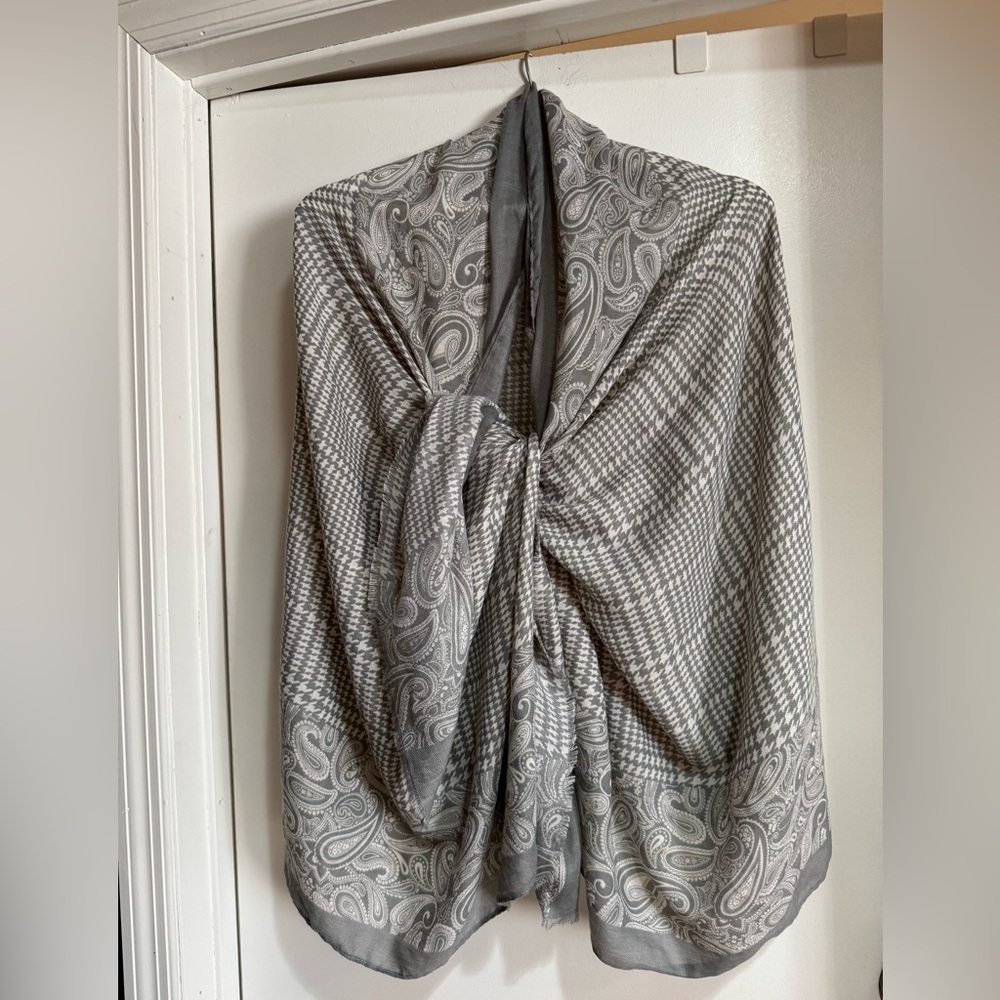 Gray Paisley & Houndstooth Wrap Scarf